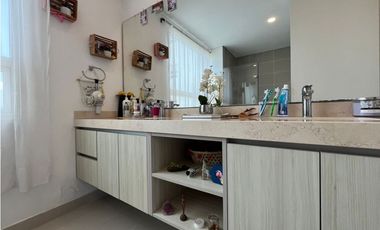 Se arrienda apartamento en Rodadero Sur, Santa Marta