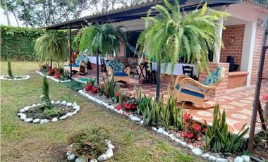 SE VENDE O CAMBIA CASA DE CAMPO EN VIA LA VIRGINIA BALBOA