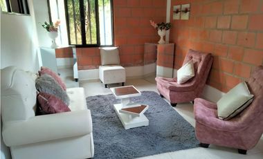 SE VENDE O CAMBIA CASA DE CAMPO EN VIA LA VIRGINIA BALBOA