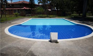 SE VENDE O CAMBIA CASA DE CAMPO EN VIA LA VIRGINIA BALBOA