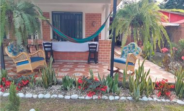 SE VENDE O CAMBIA CASA DE CAMPO EN VIA LA VIRGINIA BALBOA