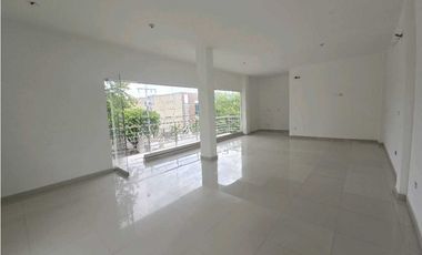 Se Arrienda locales en Av de los estudiantes, Santa Marta