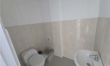 Se Arrienda locales en Av de los estudiantes, Santa Marta