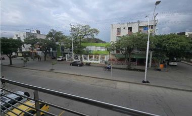 Se Arrienda locales en Av de los estudiantes, Santa Marta