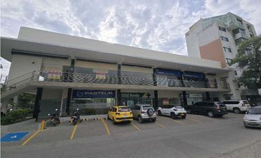 Se Arrienda locales en Av de los estudiantes, Santa Marta