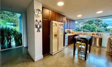 Casa Palmas/Medellín - Venta