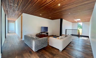 Casa Palmas - Venta