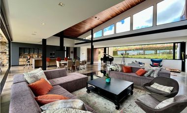 Casa Palmas - Venta