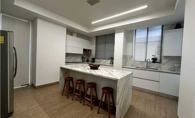 Se Arrienda Apartamento en Bellavista, Santa Marta