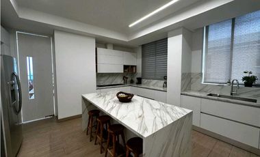 Se Arrienda Apartamento en Bellavista, Santa Marta