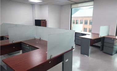 SE ARRIENDA OFICINA EN CHICO RESERVADO