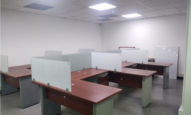 SE ARRIENDA OFICINA EN CHICO RESERVADO