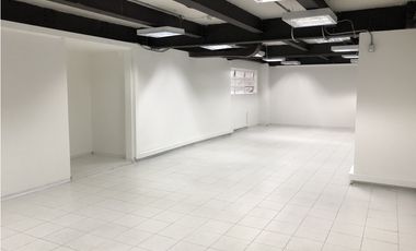 SE ARRIENDA LOCAL EN CENTRO INTERNACIONAL BOGOTA