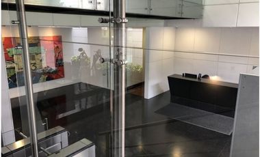 SE ARRIENDA OFICINA  EN CHICO