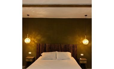 CABAÑA VACACIONAL DE 6 HABITACIONES, FRENTE AL MAR, RIOHACHA