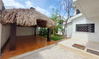 SE ARRIENDA CASA DE DOS PISOS EN ZONA NORTE DE MONTERIA