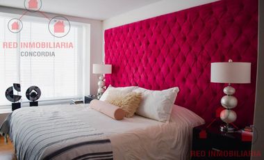 Casa en  excelente ubicación ( pleno centro ), como así también muy buena calidad y distribución.-