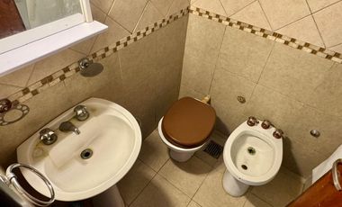 VENTA PH SAN BERNARDO SIN EXPENSAS LAVADERO PARRILLA