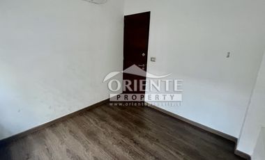 OFICINA CON TERRAZA , METRO MANUEL MONTT