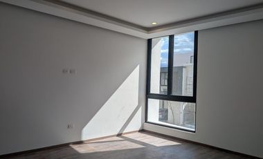 Residencia  nueva en venta Zona Campanario