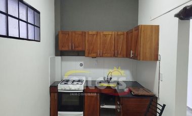 Alquiler de Casa 3 Ambientes  en Ramos Mejia  Impecable, con Quincho y Parrilla