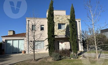 Casa en venta - Barrio La Horqueta de Echeverría, Canning