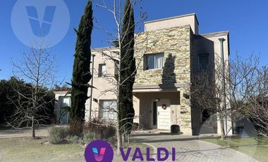 Casa en venta - Barrio La Horqueta de Echeverría, Canning