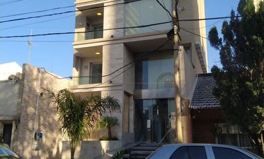 DEPARTAMENTO SEMIPISO 2 AMBIENTES CAVOUR  3055 