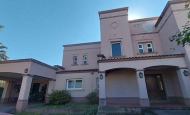 Casa Country 3D en venta Moreno y Av Peron