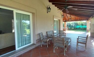 Casa Country 3D en venta Moreno y Av Peron