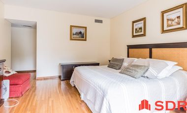 Departamento en Alquiler 4 ambientes c/ dependencia - Recoleta