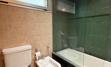 Casa en  VENTA 4 AMB C/ Patio, TERRAZA Y GARAGE CUB.