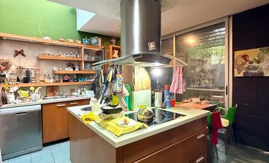 Casa en  VENTA 4 AMB C/ Patio, TERRAZA Y GARAGE CUB.