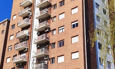 Departamento en tres ambientes Padua centro