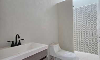 CASA EN VENTA, 2 RECÁMARAS, 2 BAÑOS, COCHERA PARA 1 AUTO