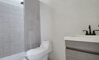 CASA EN VENTA, 2 RECÁMARAS, 2 BAÑOS, COCHERA PARA 1 AUTO