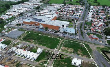 CASA EN VENTA, 2 RECÁMARAS, 2 BAÑOS, COCHERA PARA 1 AUTO