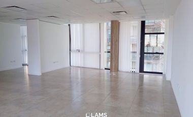 Alquiler 24/36 meses  - Excelente Oficina de 110 m2 - Zona Aldrey