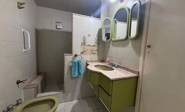 Casa en alquiler de 5 ambientes en Barrio San José