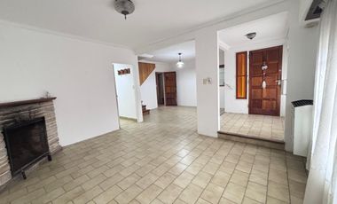 Casa en alquiler de 5 ambientes en Barrio San José