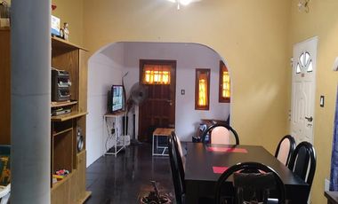 Casa - Guillermo E Hudson