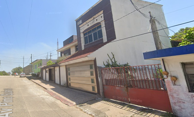 CASA EN VENTA EN COATZACOALCOS