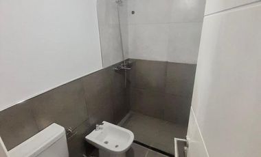 Departamento 1 dormitorio con balcón  en  General Paz