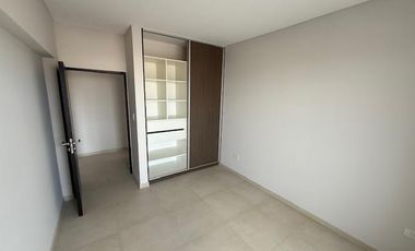 Departamento alquiler zona Tenis Club, 1 dormitorio, baño, balcón y quincho con parrilla