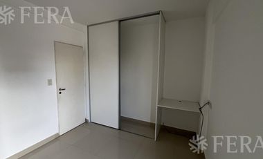 Alquiler de departamento de 2 ambientes con balcón en Wilde