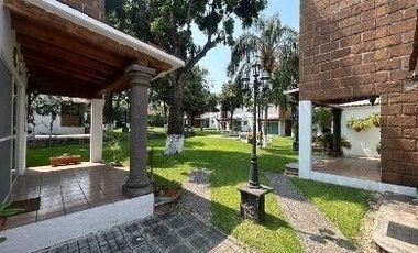 CASA EN COND. EL MAMEY, COL. CENTRO, OAXTEPEC, MORELOS.