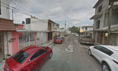 Casa en venta en el Residencial Carrizales, Tabasco. LR