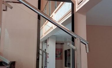 JUAL RUMAH  DI  JALAN PATTIMURA JOMBANG KOTA    DEKAT PERKANTORAN , SARANA PENDIDIKAN