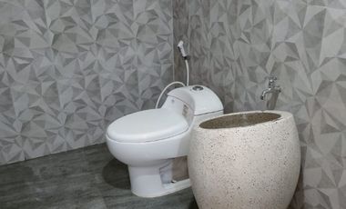 JUAL RUMAH  DI  JALAN PATTIMURA JOMBANG KOTA    DEKAT PERKANTORAN , SARANA PENDIDIKAN