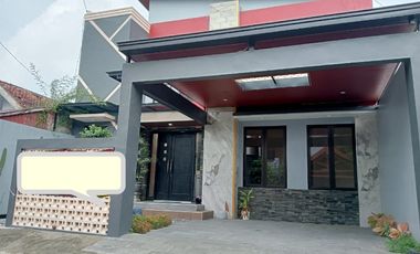 JUAL RUMAH  DI  JALAN PATTIMURA JOMBANG KOTA    DEKAT PERKANTORAN , SARANA PENDIDIKAN